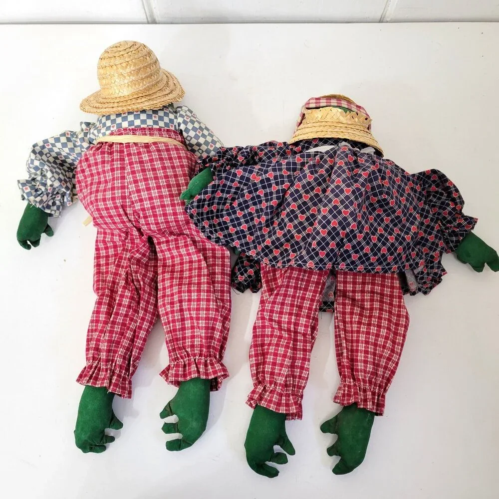 Mr. and Mrs. Frog Folk Dolls Handmade Vintage - Picture 4 of 6